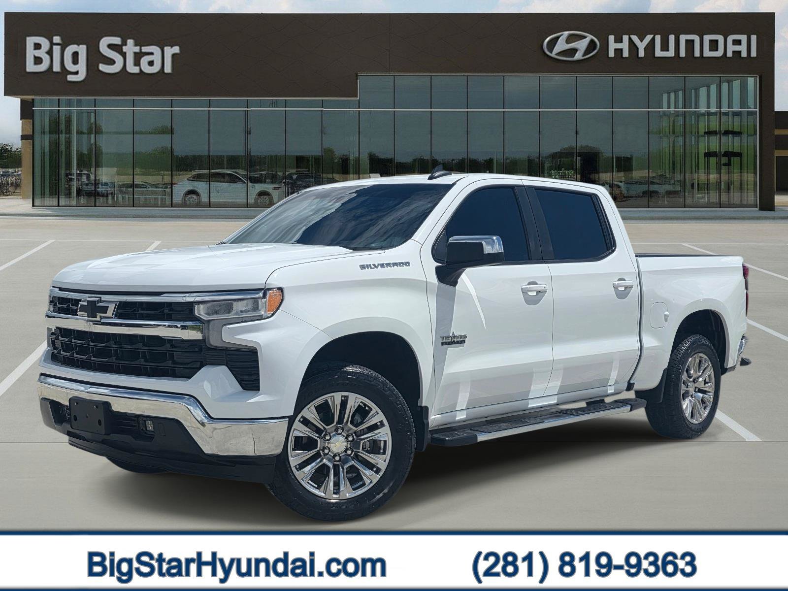 Used 2022 Summit White Chevrolet LT image 1