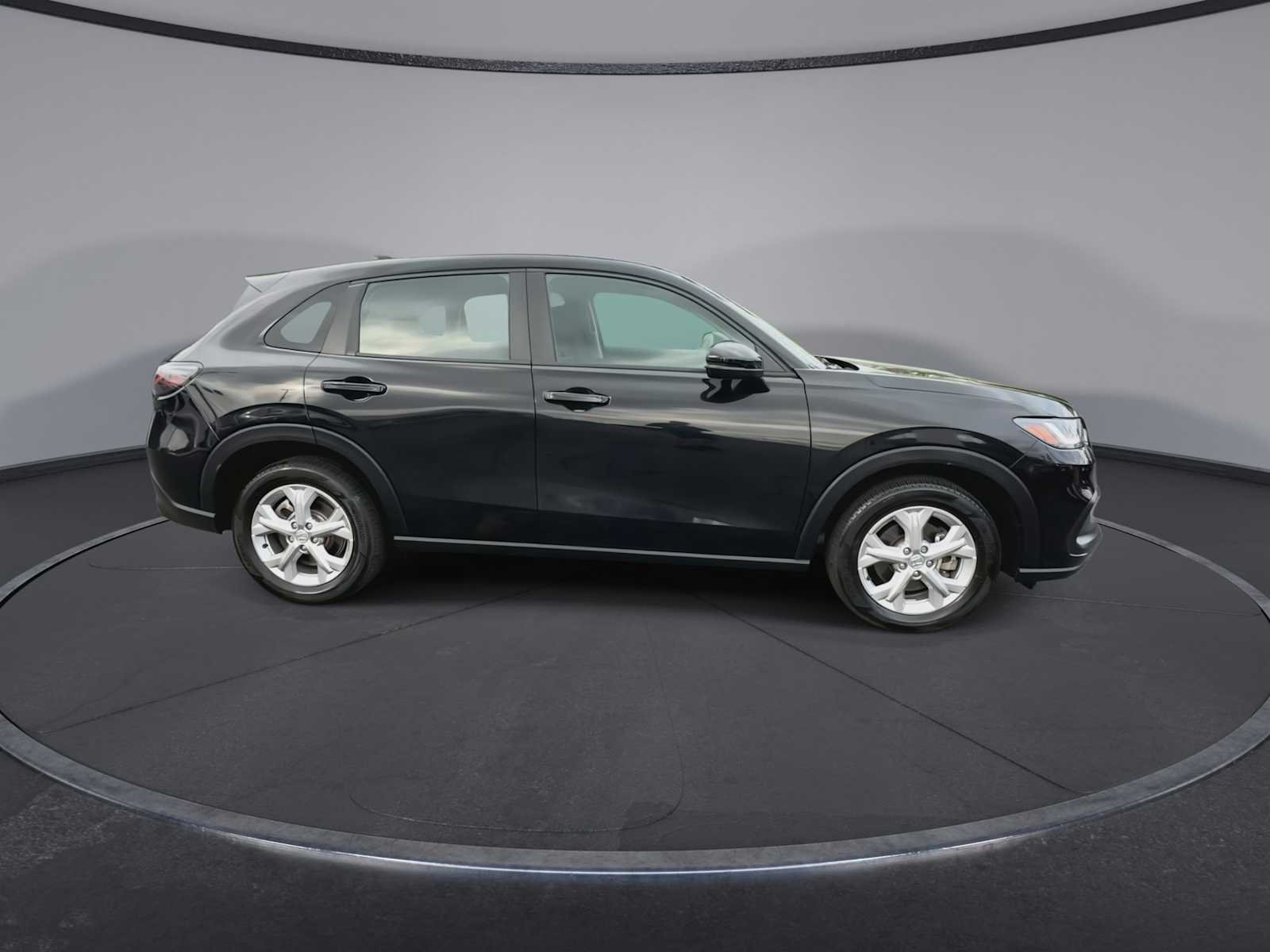 Used 2024 Crystal Black Pearl Honda LX image 9