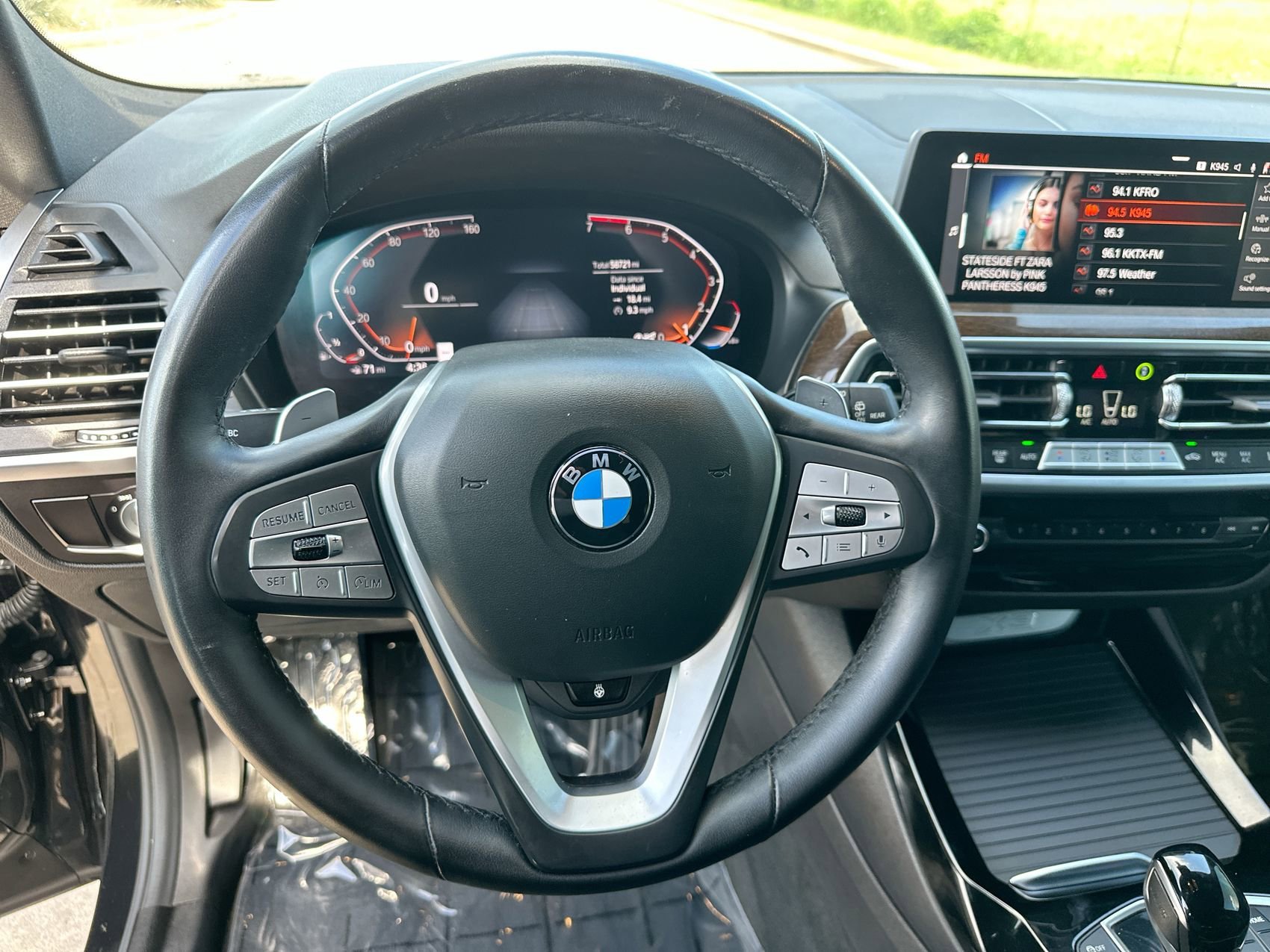 Used 2023 Black Sapphire Metallic BMW xDrive30i image 14