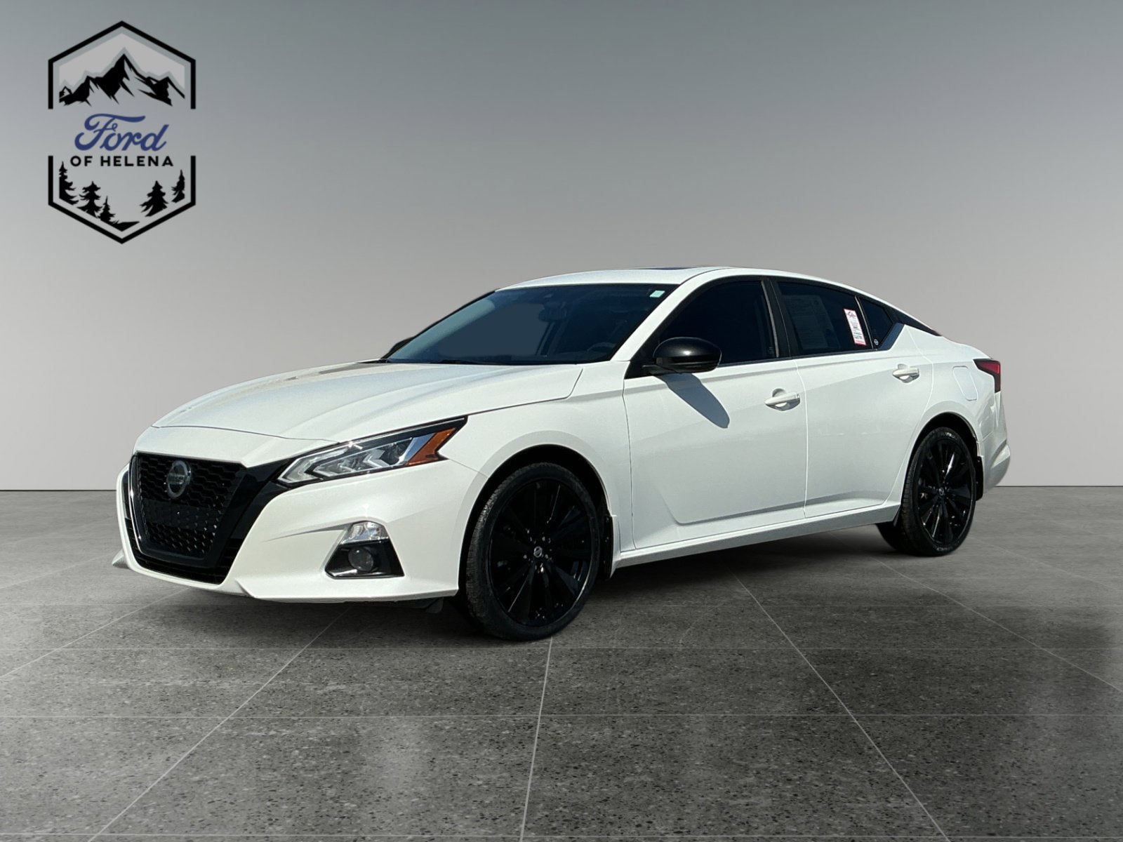 2022 Nissan Altima 2.5 SR AWD's photo