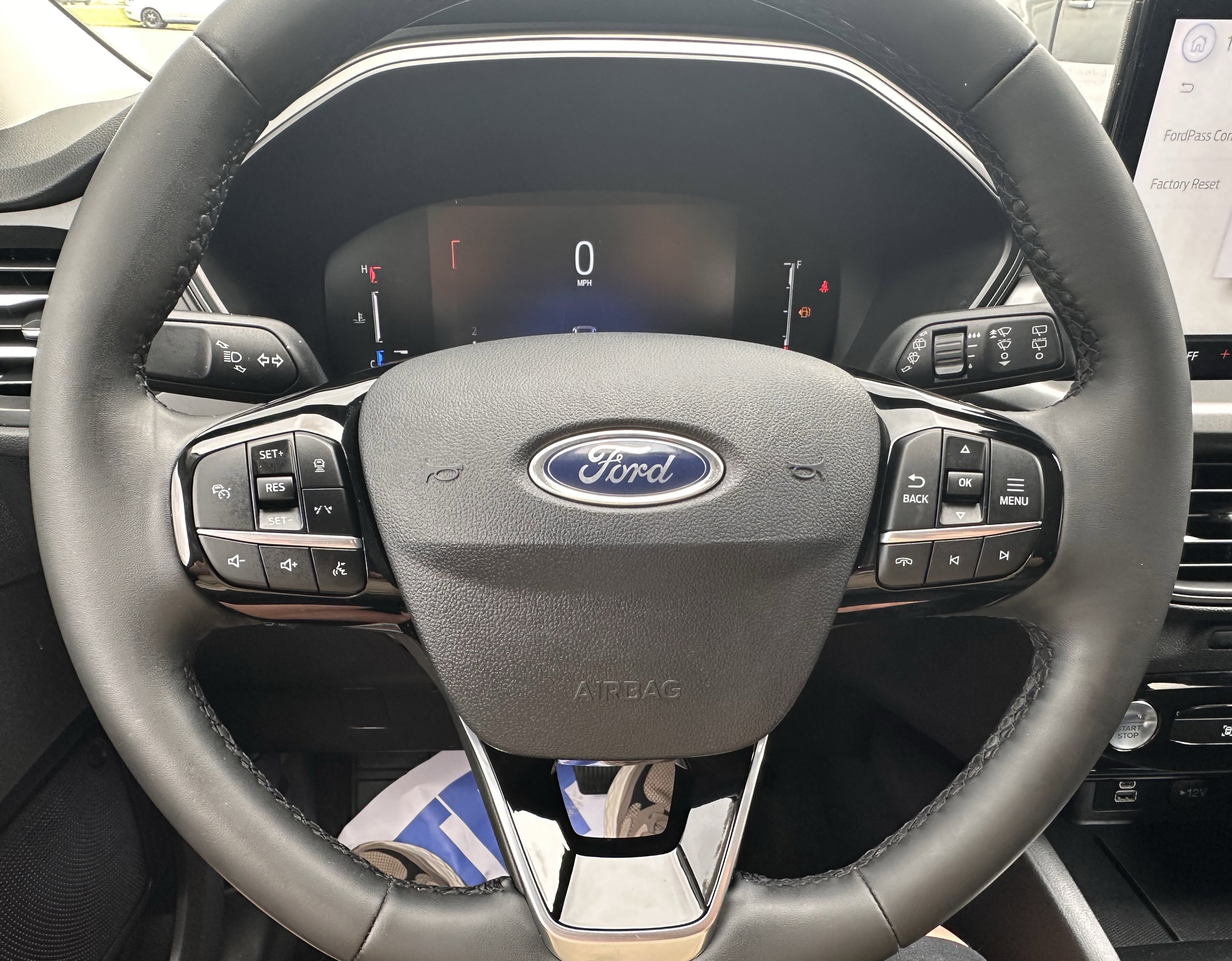 Certified Used 2024 Iconic Silver Metallic Ford Active image 20