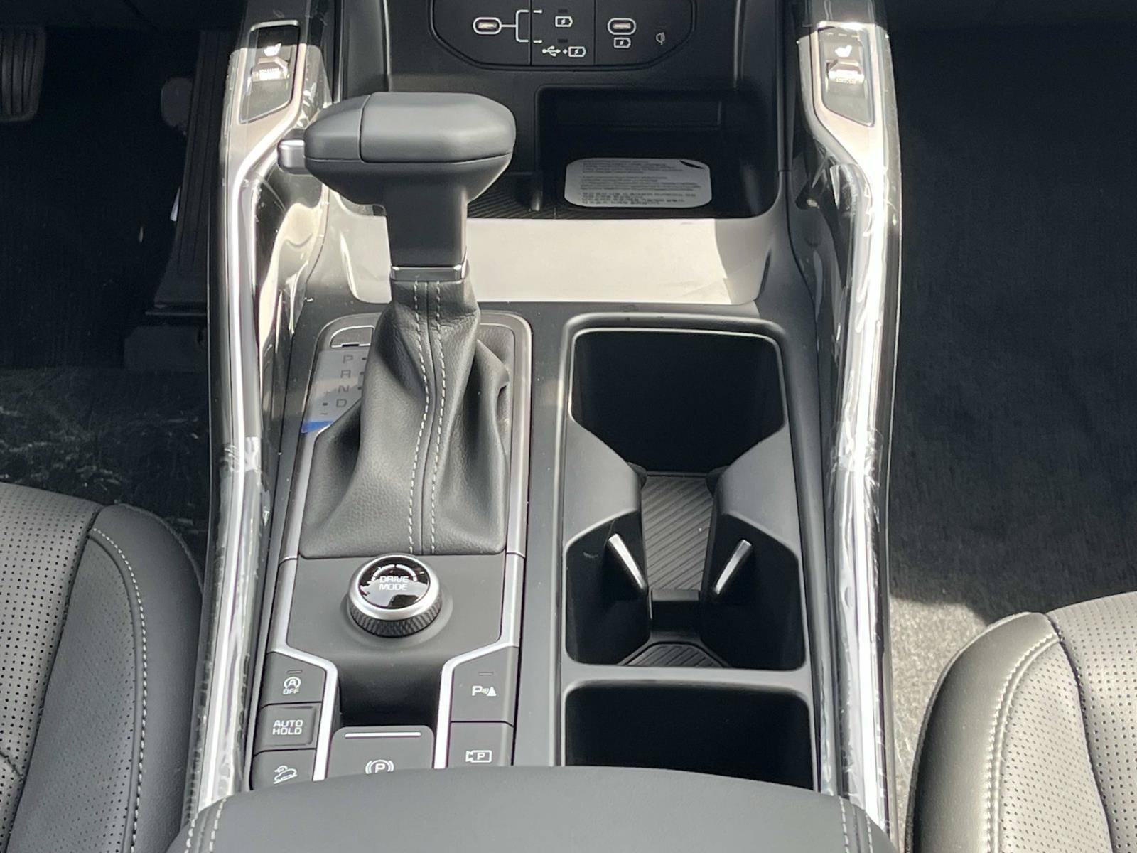New 2026 Wolf Gray Kia S image 16