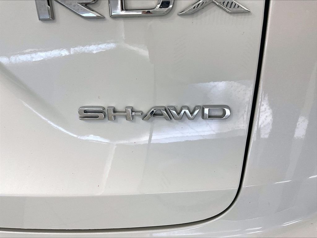 Used 2025 White Acura Technology Package image 29