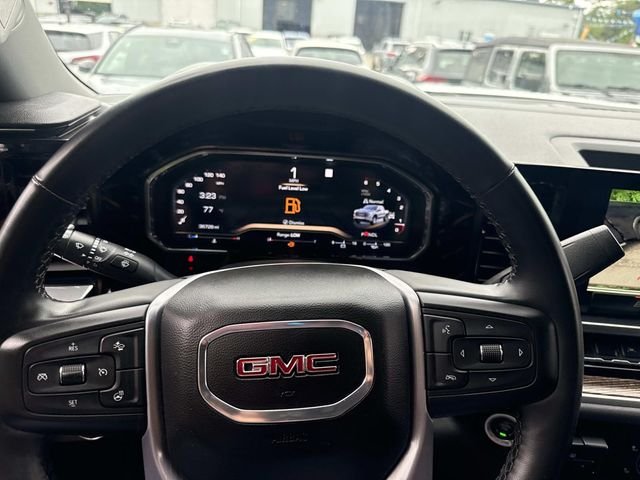 Used 2023 Summit White GMC Elevation image 28