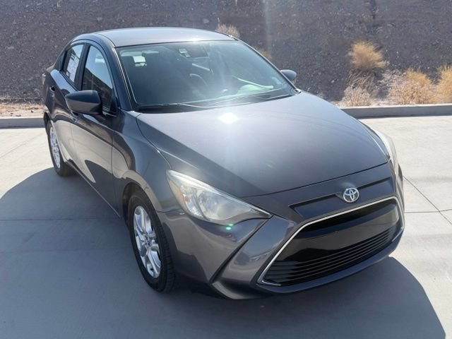 Used 2018 Gray Toyota MID BLUE BLACK image 3