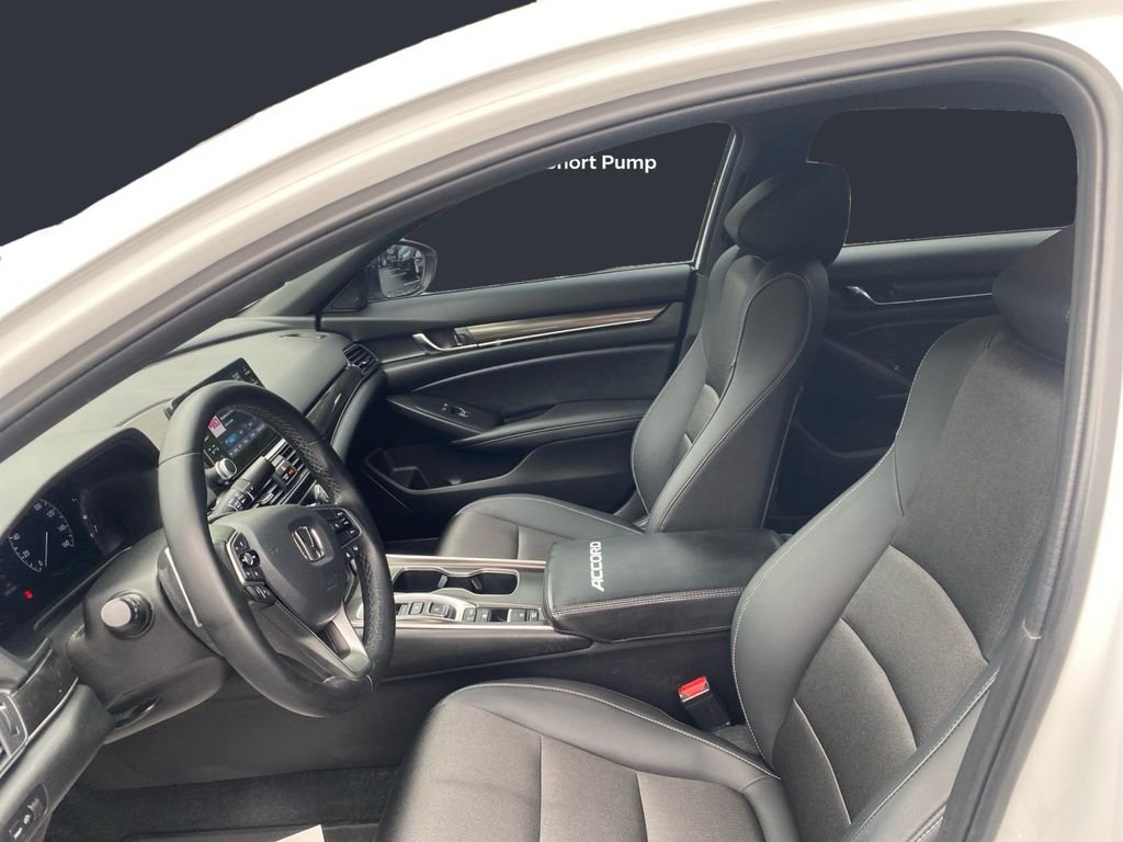 Used 2022 Platinum White Pearl Honda Sport image 9