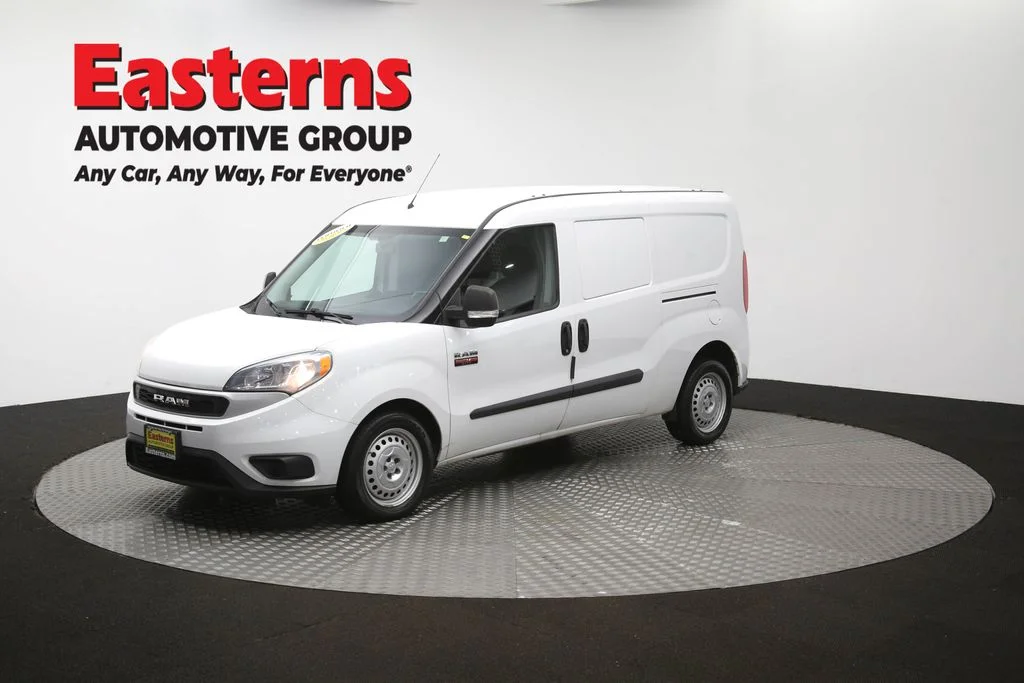 Used 2022 White Ram Base image 57