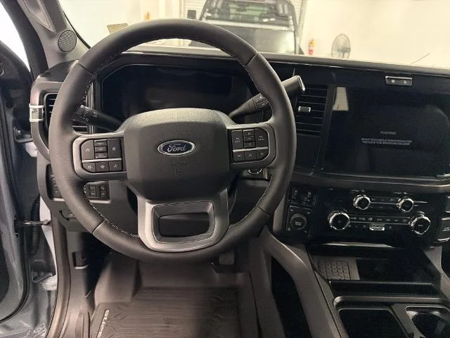 New 2026 Glacier Gray Metallic Tri-Coat Ford F-250® Lariat® image 36