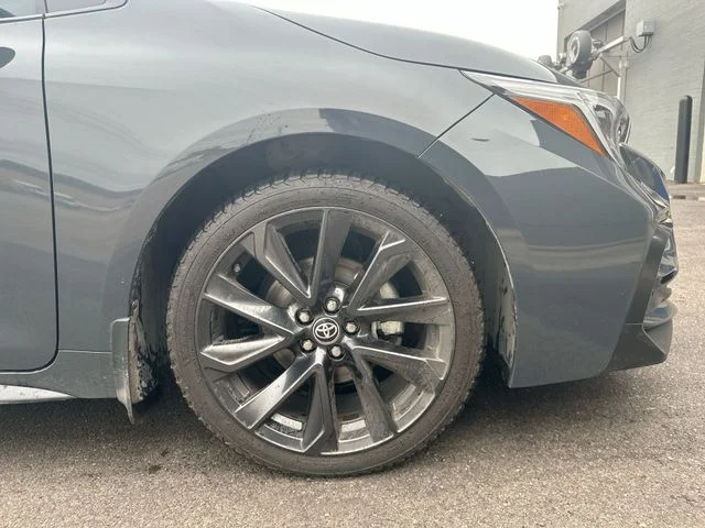 Used 2023  Toyota SE image 12