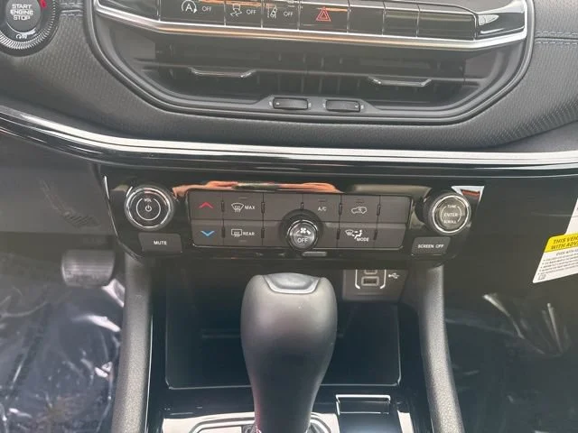 New 2026 Joose Exterior Paint Jeep Latitude Altitude image 29