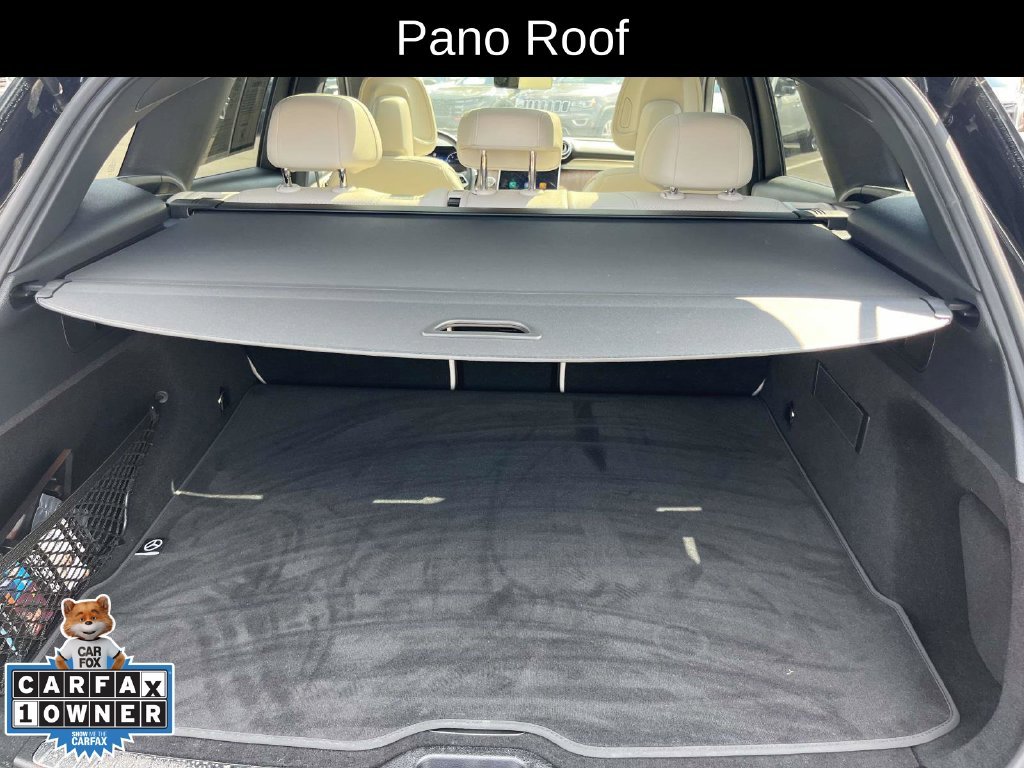 Used 2025  Mercedes-Benz GLC 300 image 10