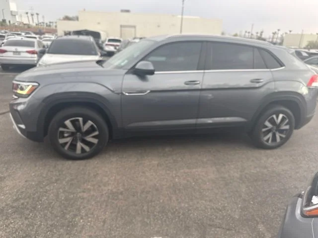2022 Volkswagen Atlas Cross Sport 2.0T SE