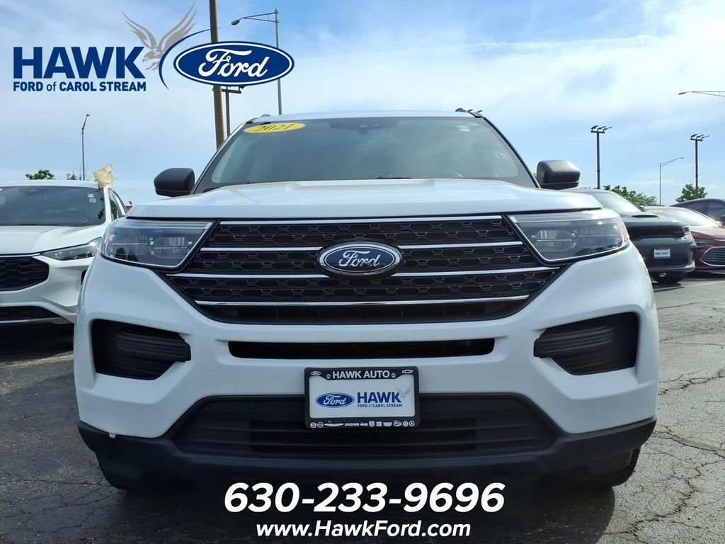 Used 2021 White Ford XLT image 2
