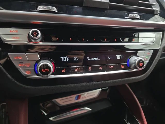 Used 2020 Glacier Silver Metallic BMW M40i image 21