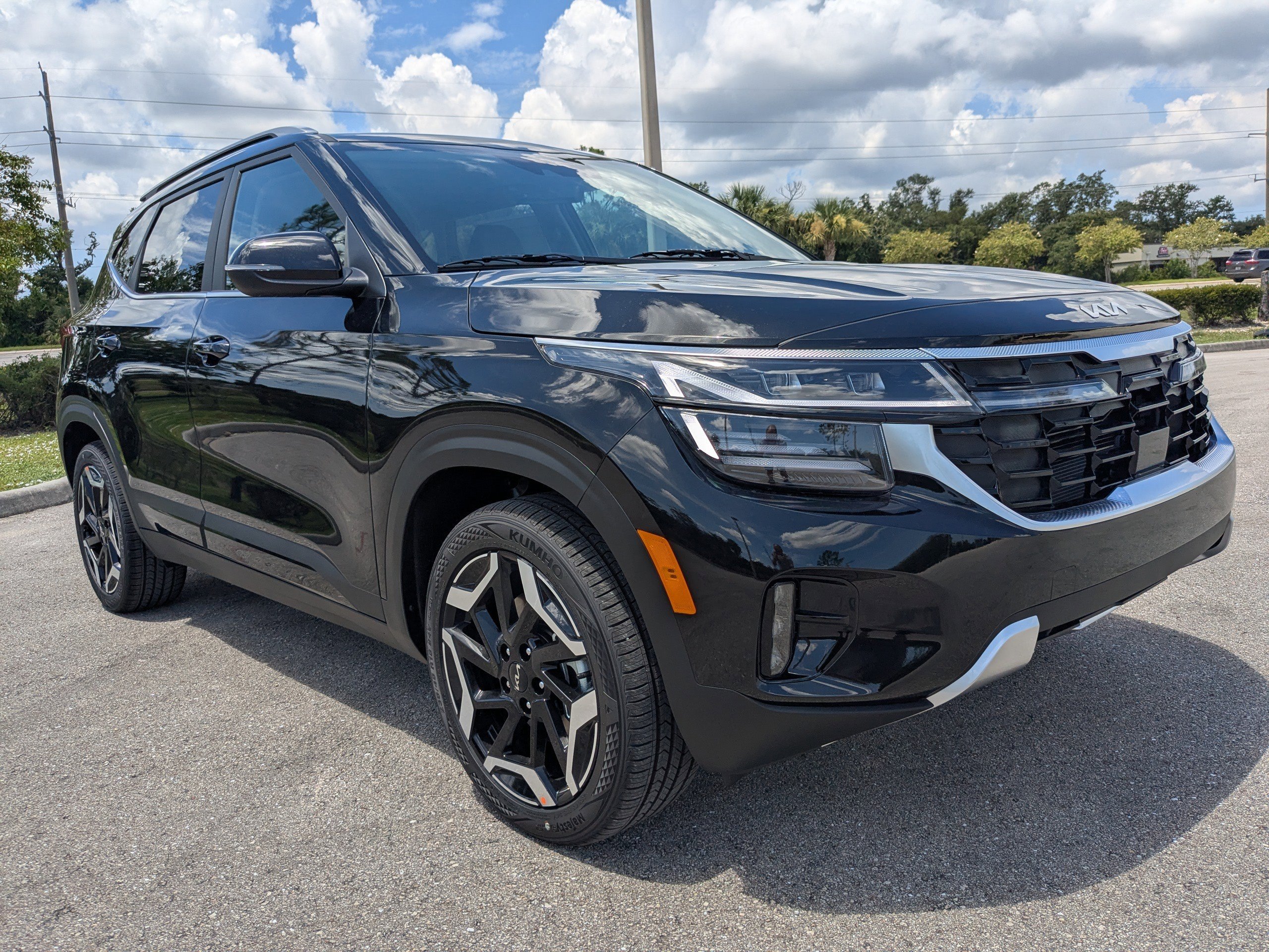 2026 Kia Seltos SX - Photo 2
