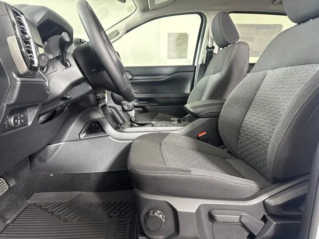 New 2026 Oxford White Ford XLT image 10
