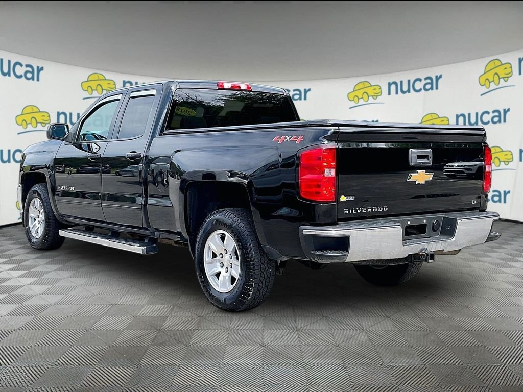 Used 2018 Black Chevrolet LT image 4