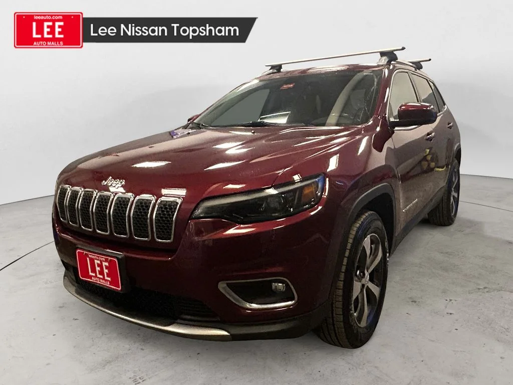 Used 2019 Velvet Red Pearlcoat Jeep Limited 4x4 image 1