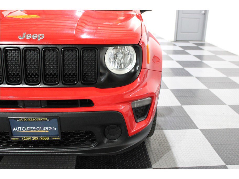 2020 Jeep Renegade Jeepster photo 4