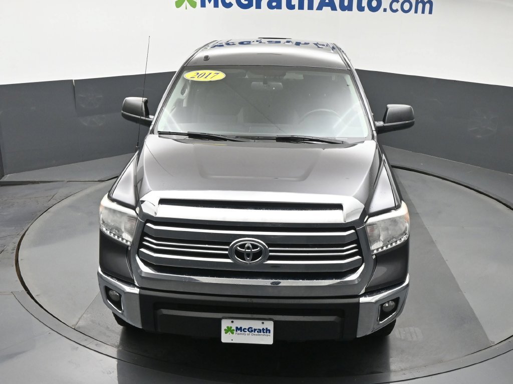 Used 2017 Gray Toyota SR5 image 27