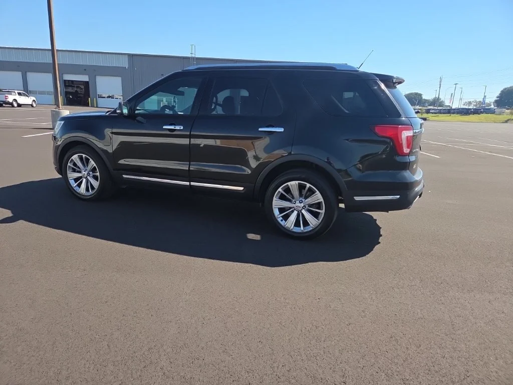 Used 2019 Black Ford Limited image 10