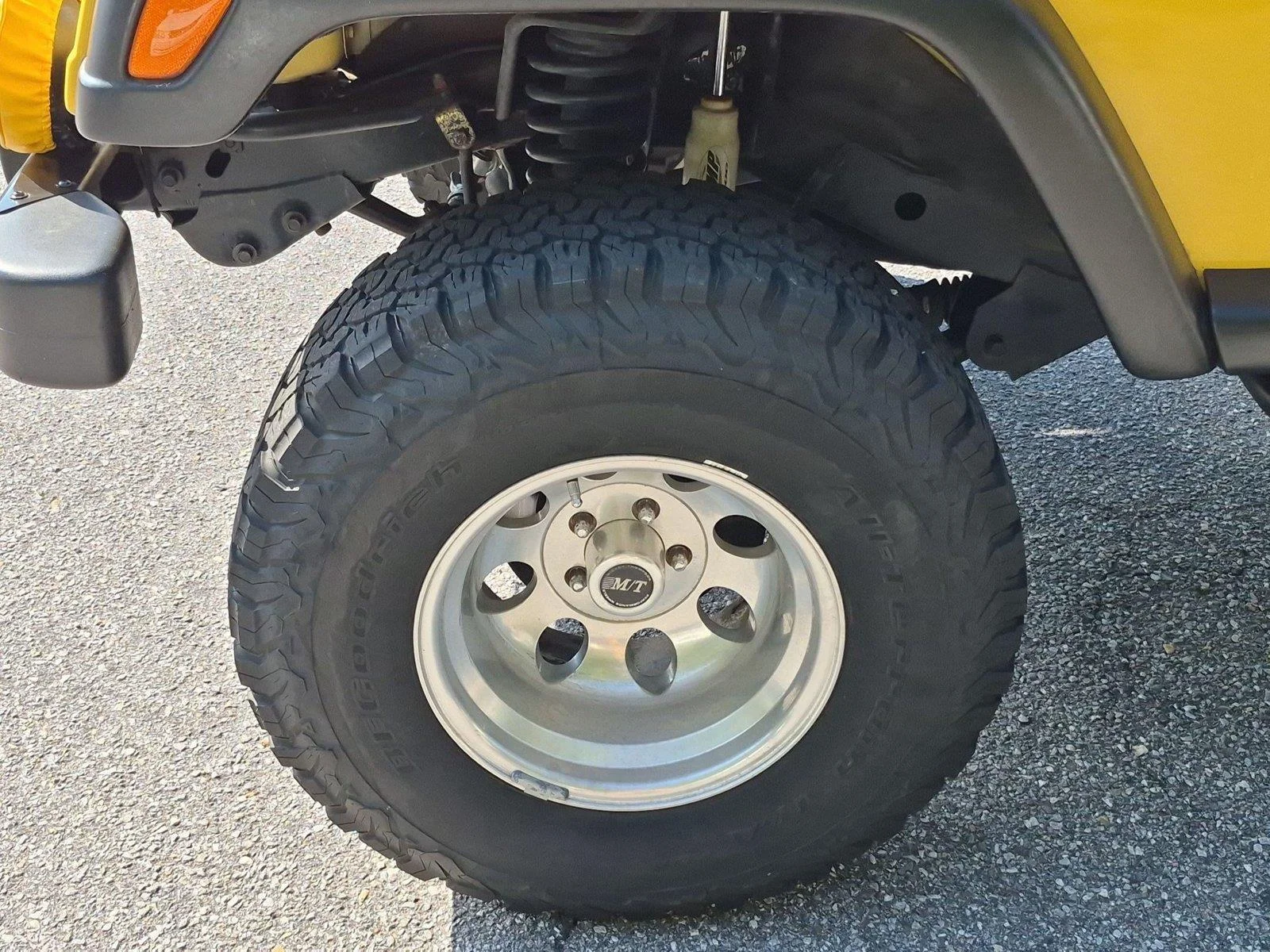 Used 2003  Jeep Sport image 10