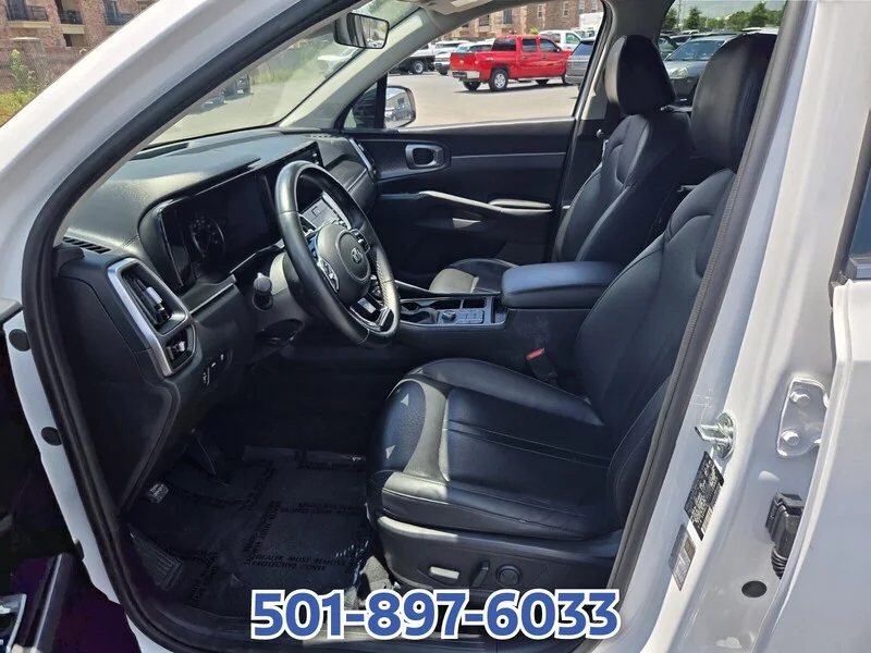 Used 2021 White Pearl KIA S AWD image 10