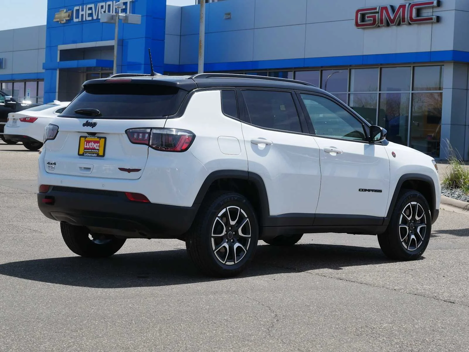 2025 Jeep Compass Trailhawk - Photo 7
