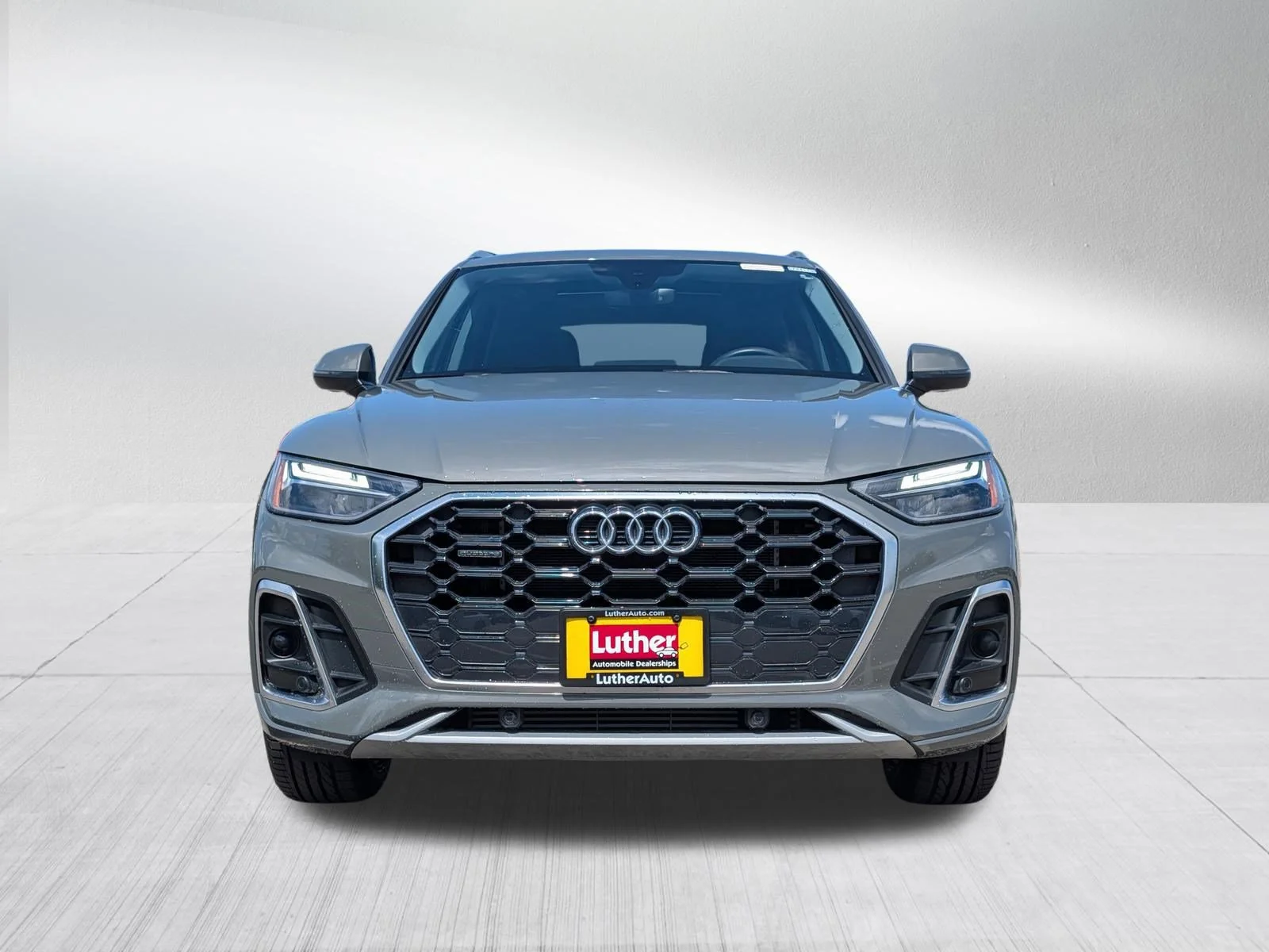 Used 2023 Audi Q5 Premium with VIN WA1G2AFY6P2098200 for sale in Rochester, Minnesota