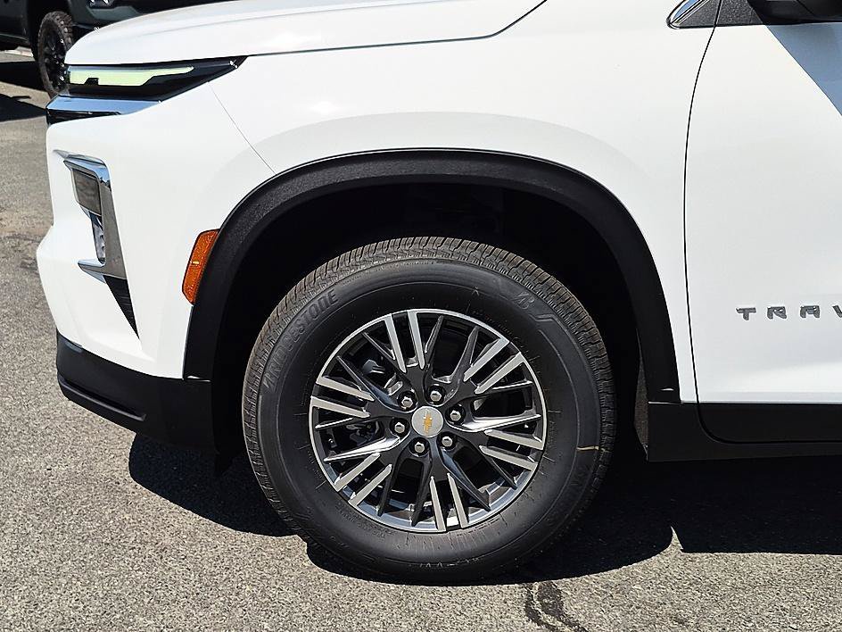 New 2026 Summit White Chevrolet LT image 10