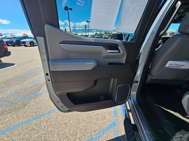 Used 2024 Sterling Metallic GMC SLT image 18