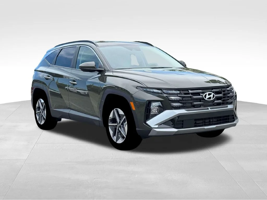 Used 2026 Green Hyundai SEL image 12