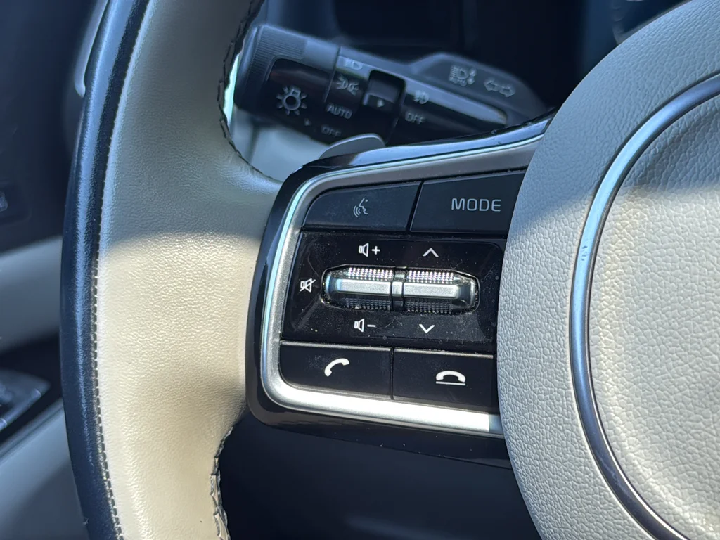 Used 2023 Gray Kia SX Prestige image 18
