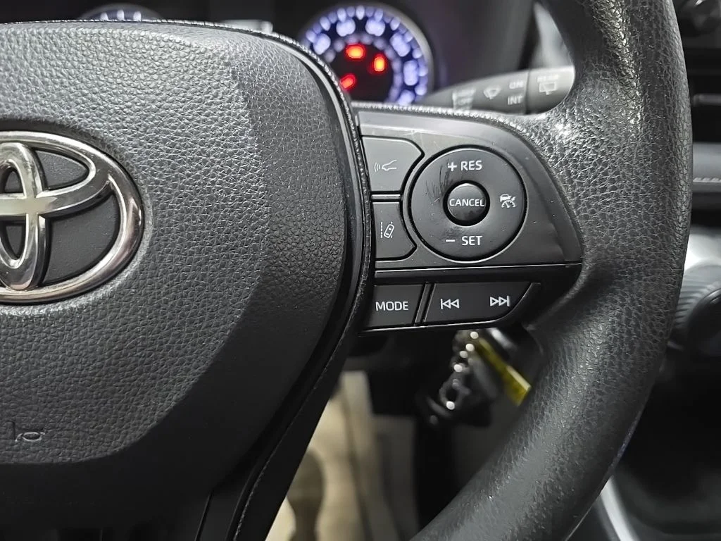 Used 2019 Red Toyota LE image 23