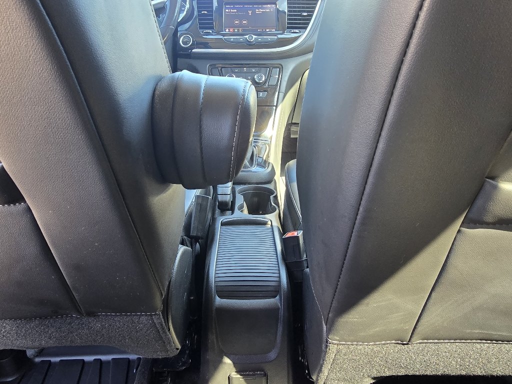 Used 2022 Summit White Buick Preferred image 28
