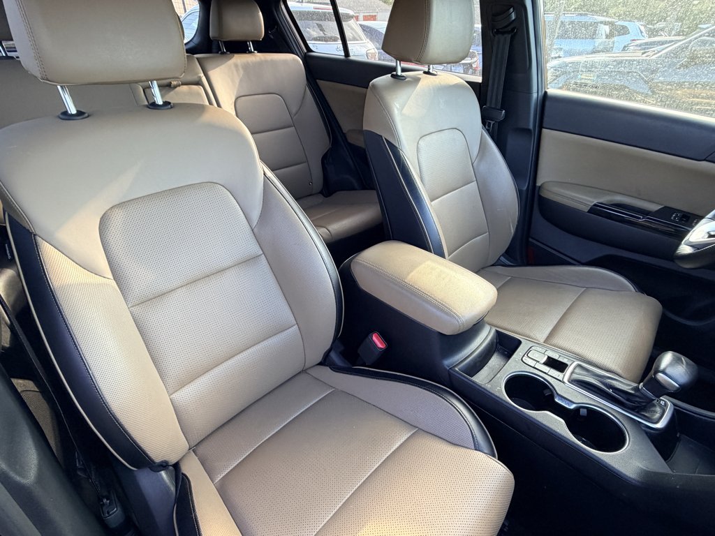Used 2021 Burnished Copper Kia SX Turbo image 13