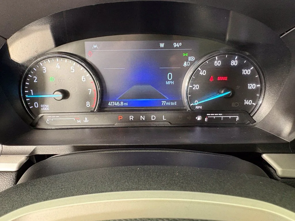 Used 2023 Silver Ford XLT image 26