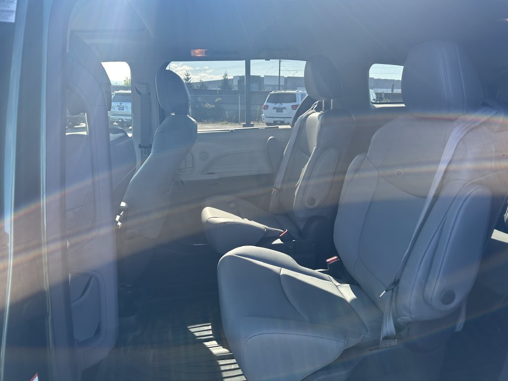 Used 2021 Cypress Toyota XLE image 14