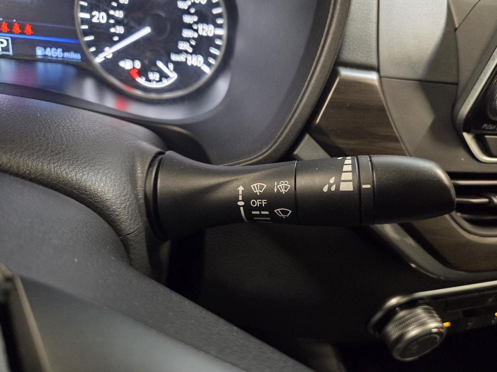 Used 2024 Super Black Nissan 2.5 SV image 26