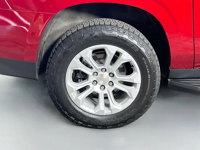 Used 2022 Red Chevrolet RST image 41