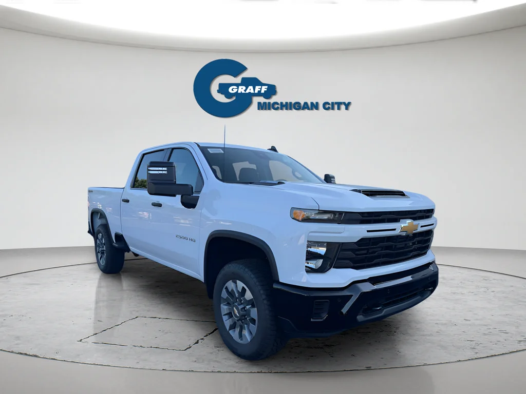New 2026 Summit White Chevrolet Custom image 7