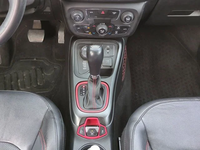 Used 2018 Black Jeep Trailhawk image 19