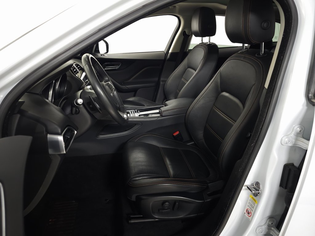 2018 JAGUAR F-PACE - Image 15