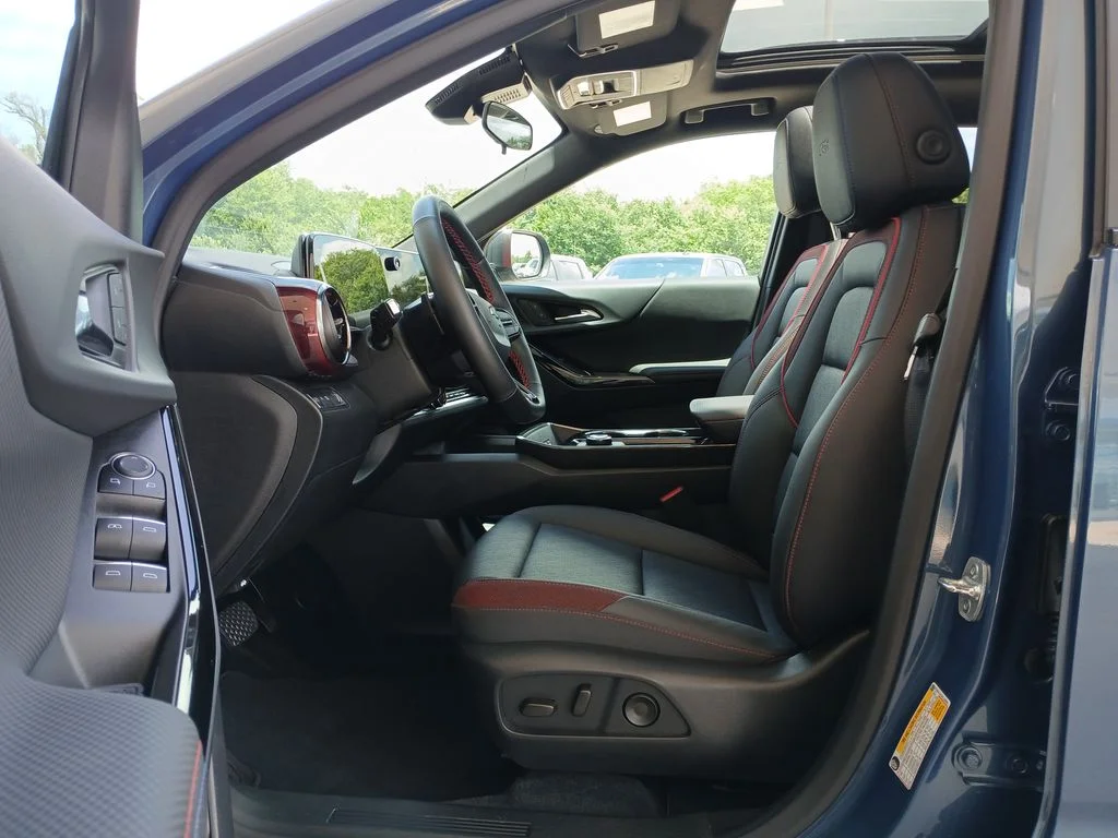 Used 2025 Blue Chevrolet RS image 20