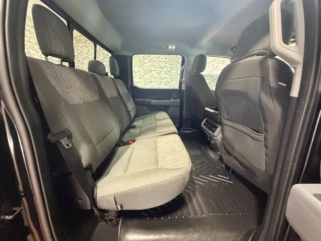 Used 2023 Black Ford XLT image 10