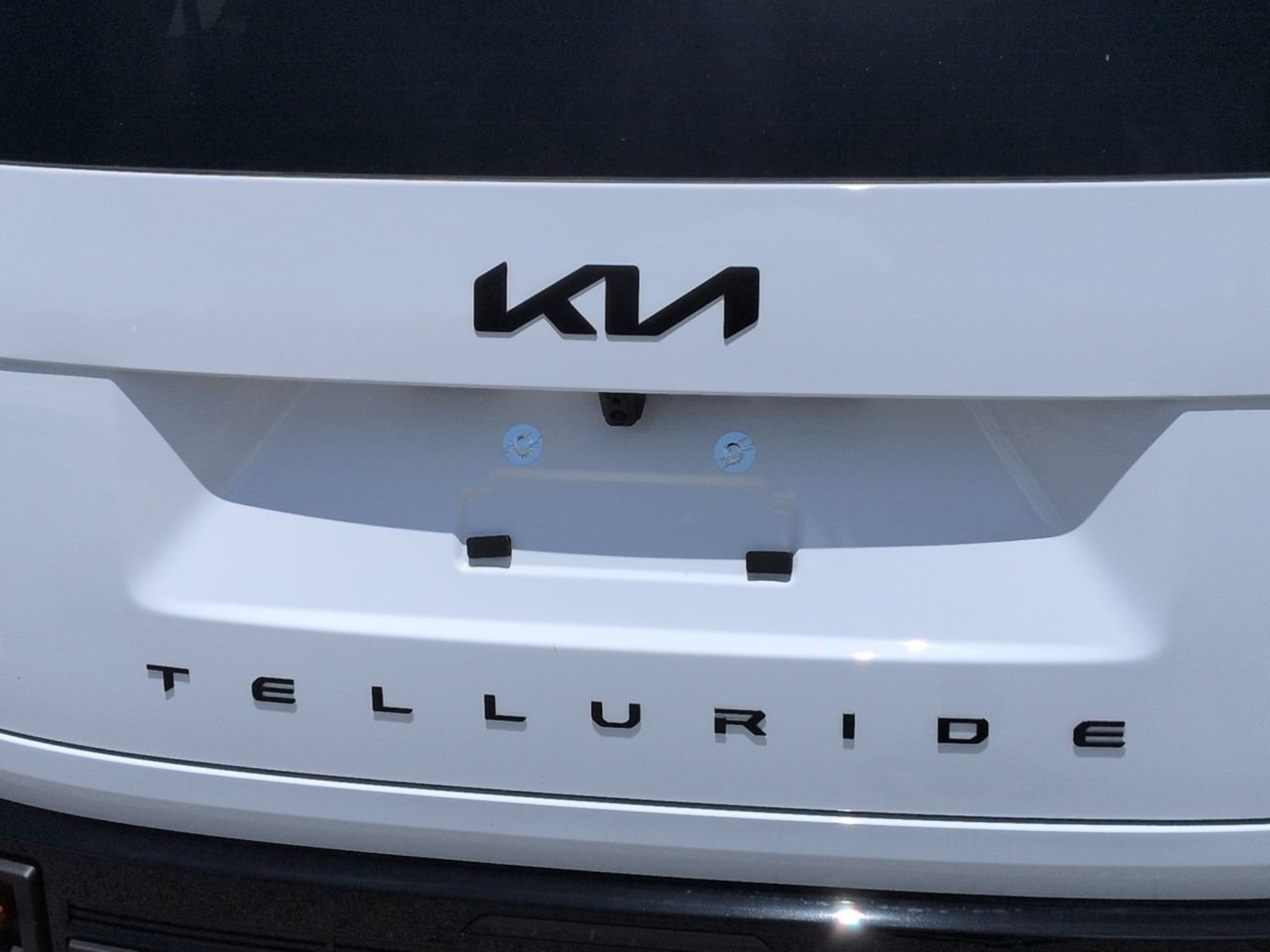 New 2027 Glacial White Kia X-Pro SX-Prestige image 16