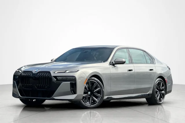 2023 BMW 7 Series 760i xDrive