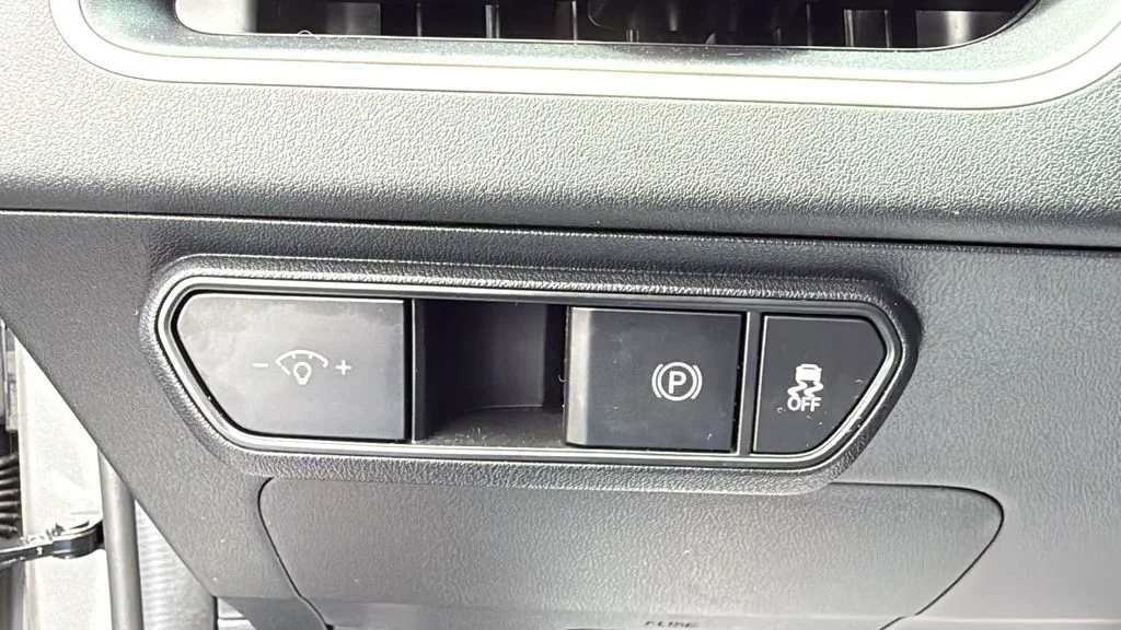 Used 2025 Gray Kia LXS image 18