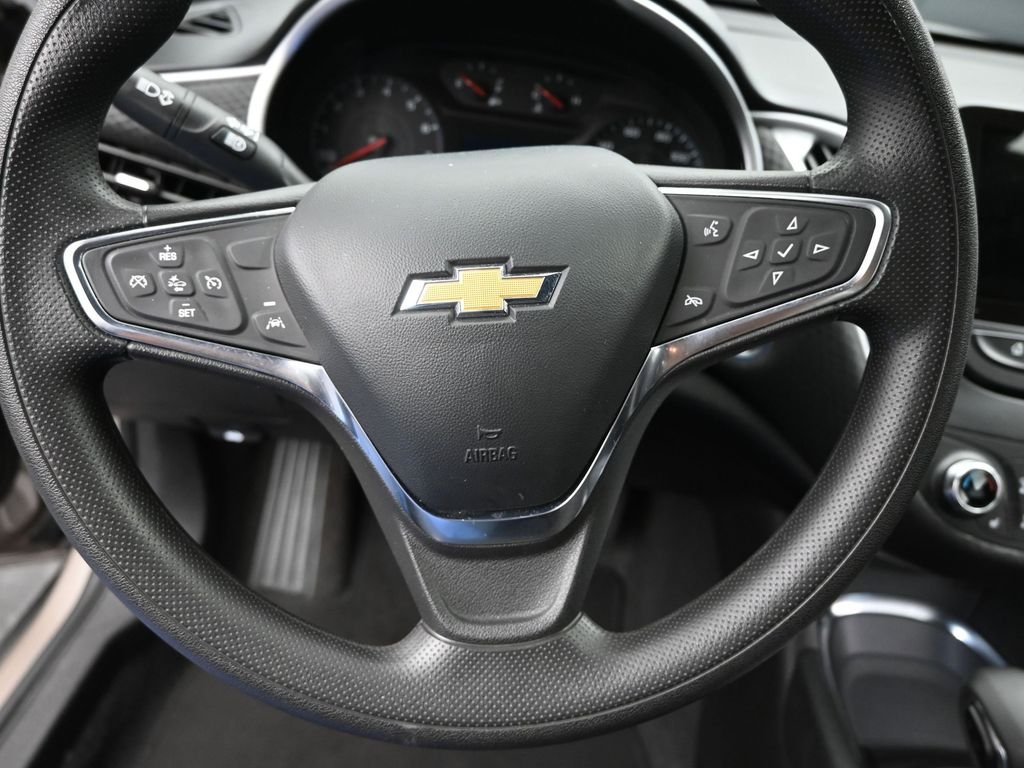 2024 Chevrolet Malibu 1LT - Photo 14