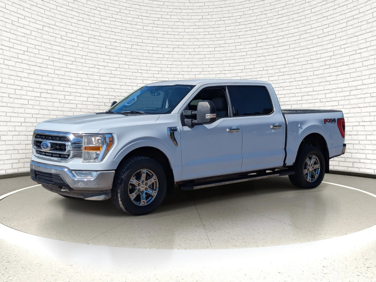 Used 2021 Oxford White Ford XLT image 7